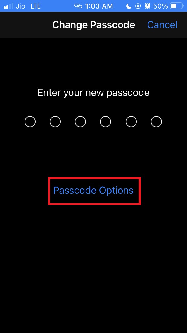 如何在 iPhone 和 iPad 上切换到四位密码？