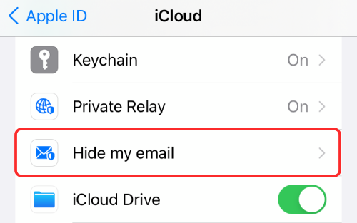 当您在 iOS 上使用“隐藏我的电子邮件”时会发生什么？
