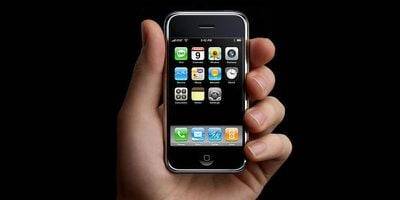 今天是史蒂夫乔布斯推出 iPhone 15 周年纪念日