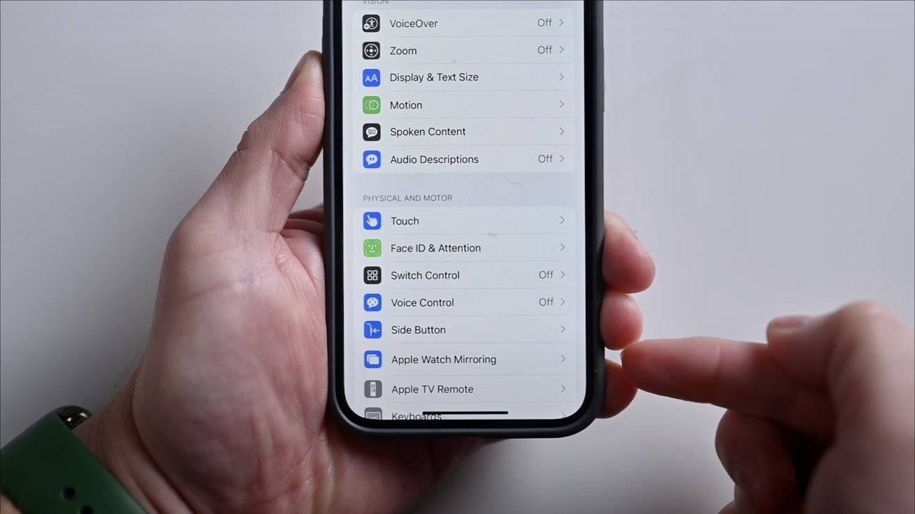 49324-96455-Apple-Watch-Mirroring-in-Settings-xl