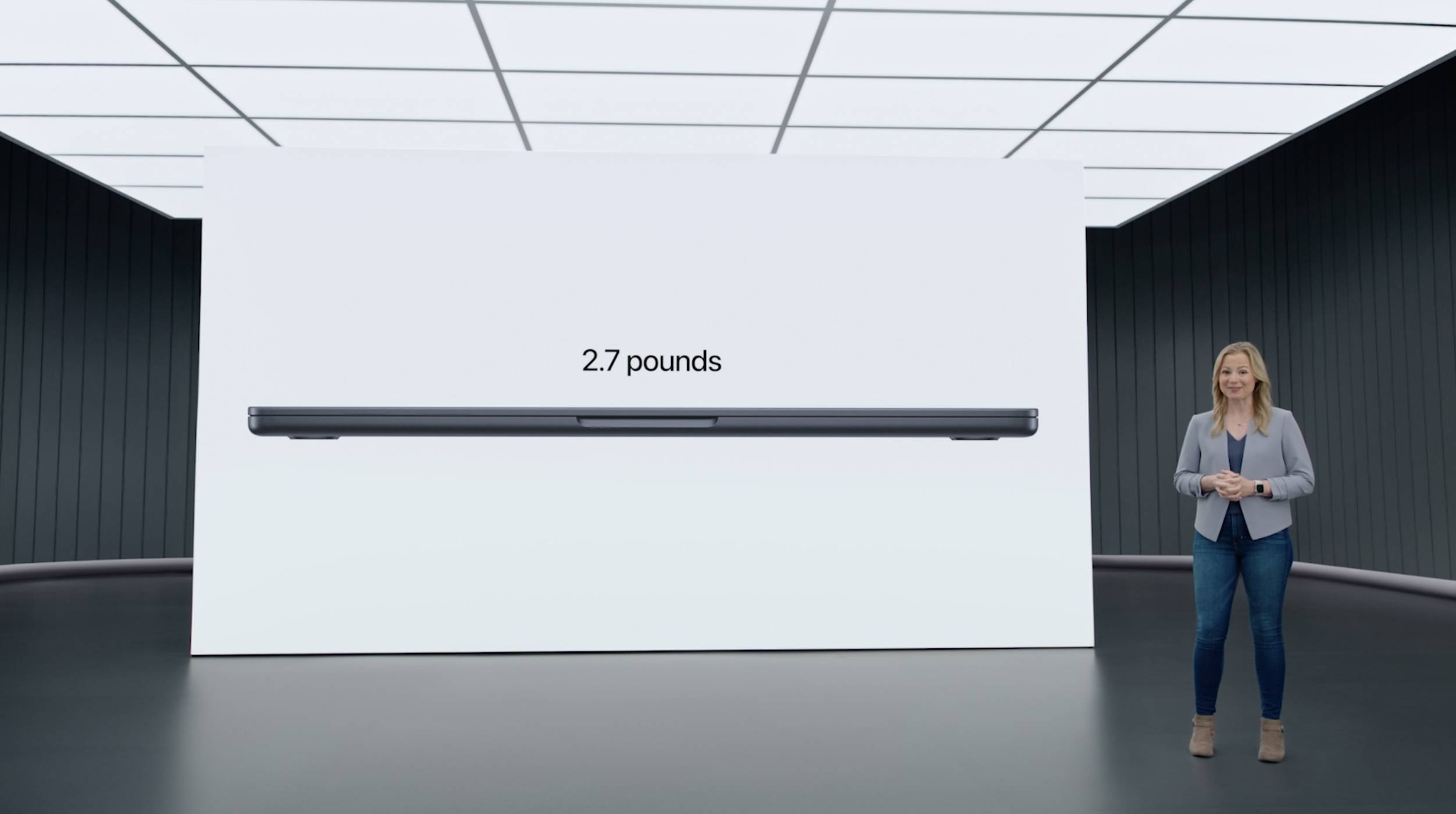 MacBook Air 和 Pro 之间的区别：重新设计的轻量级 MacBook 如何叠加